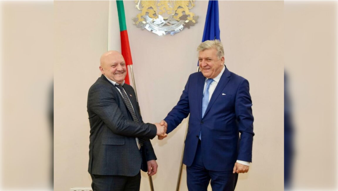 Bulgaria donează 10 000 de puieți de stejar raionului Taraclia din Republica Moldova