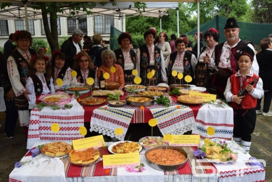 Празник на дрипавата баница в село Върбица