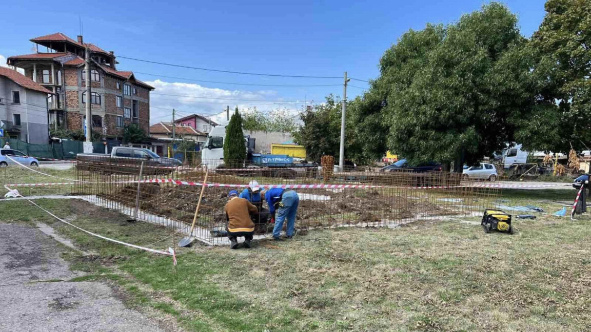 До 28 септември трябва да бъдат изградени сцени в парковите пространства в гр. Бухово и кв. „Враждебна“