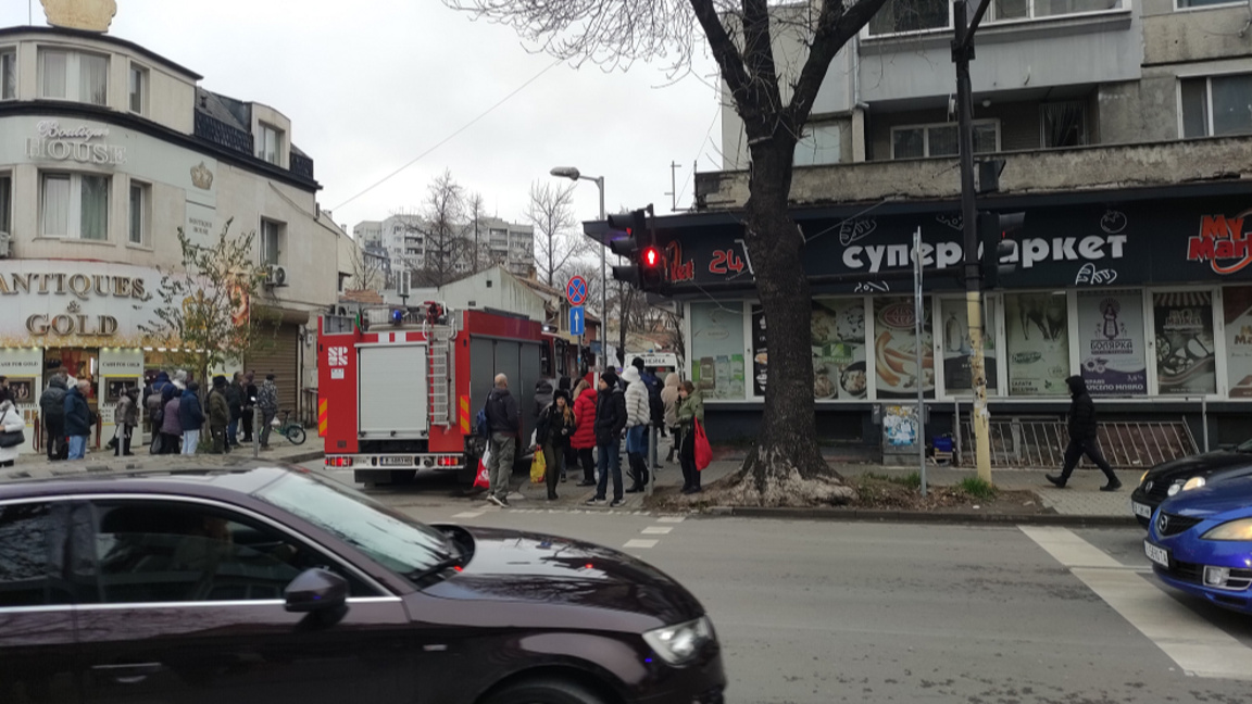 Експертизи ще установят с каква скорост е карал шофьорът, убил две жени