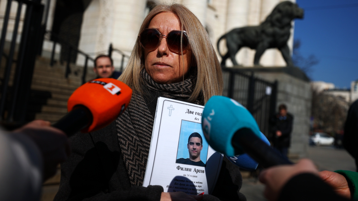 Съдът отложи делото за смъртта на 15-год...