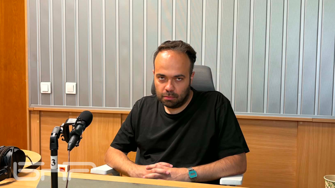"Интер Алия" разглежда родителството в ерата на социалните мрежи