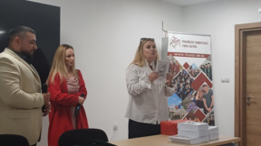 Християн Атанасов представи третата си книга с благотворителна кауза