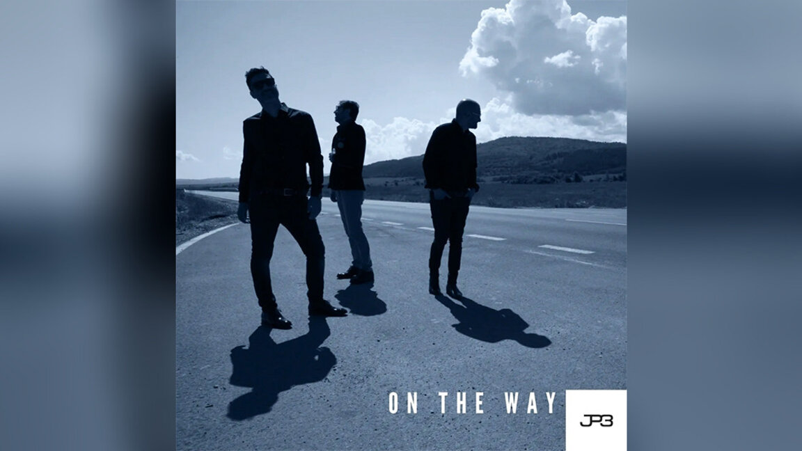 Das Jivko Petrov Trio nimmt uns mit seinem neuen Album „On the way“ auf eine musikalische Weltreise mit