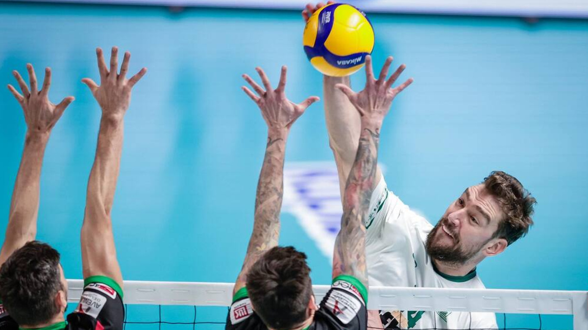 Волейболистите на Нифтохимик победиха Пирин и спечелиха Купата