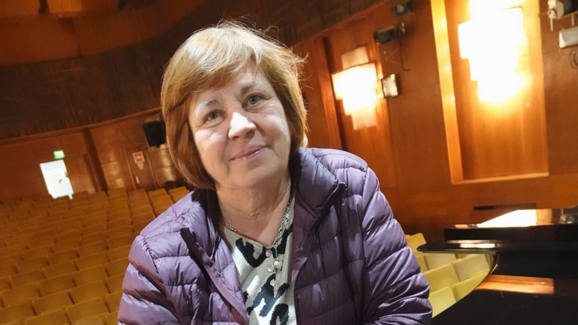 Елена – един от хвърчащите хора...