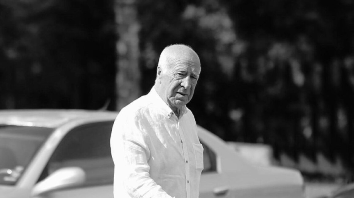 Отиде си легендата на "Левски" Кирил Ивков