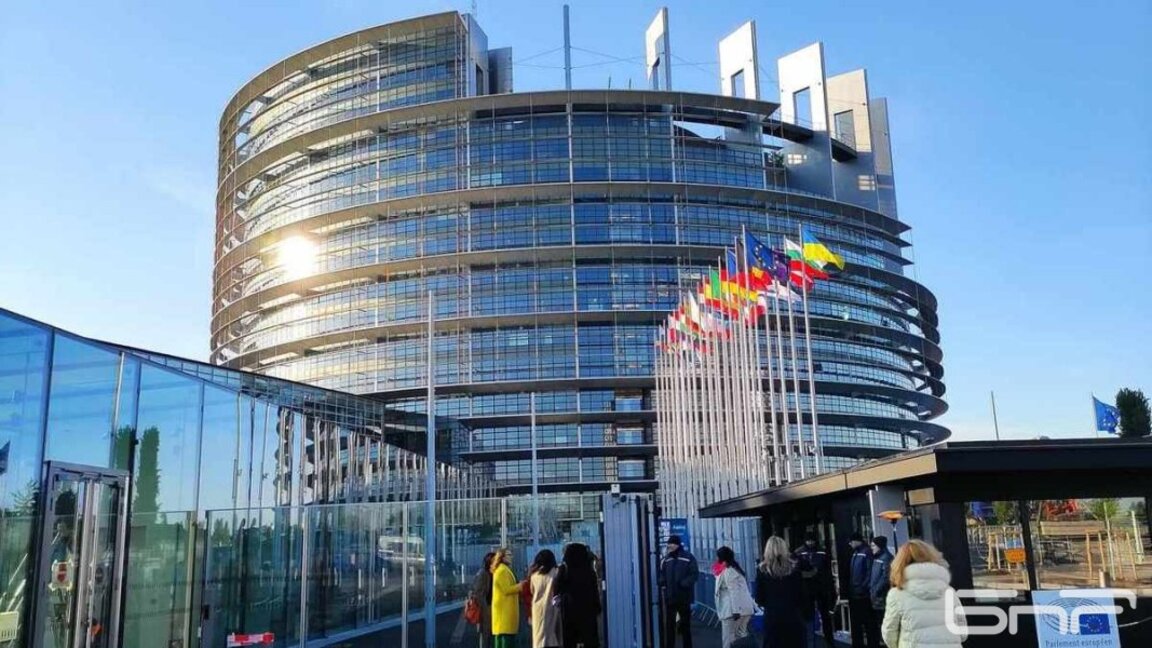 Exposition internationale à Sofia pour encourager les électeurs à voter