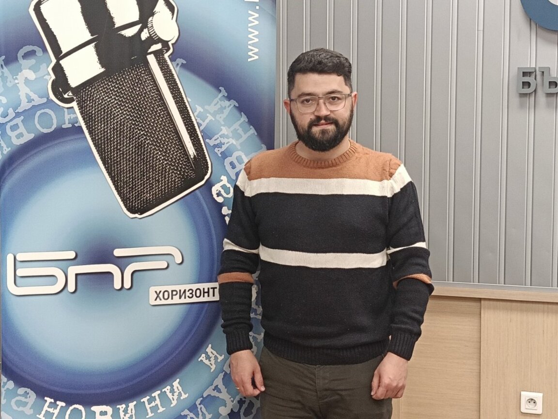 Ангел Карадаков