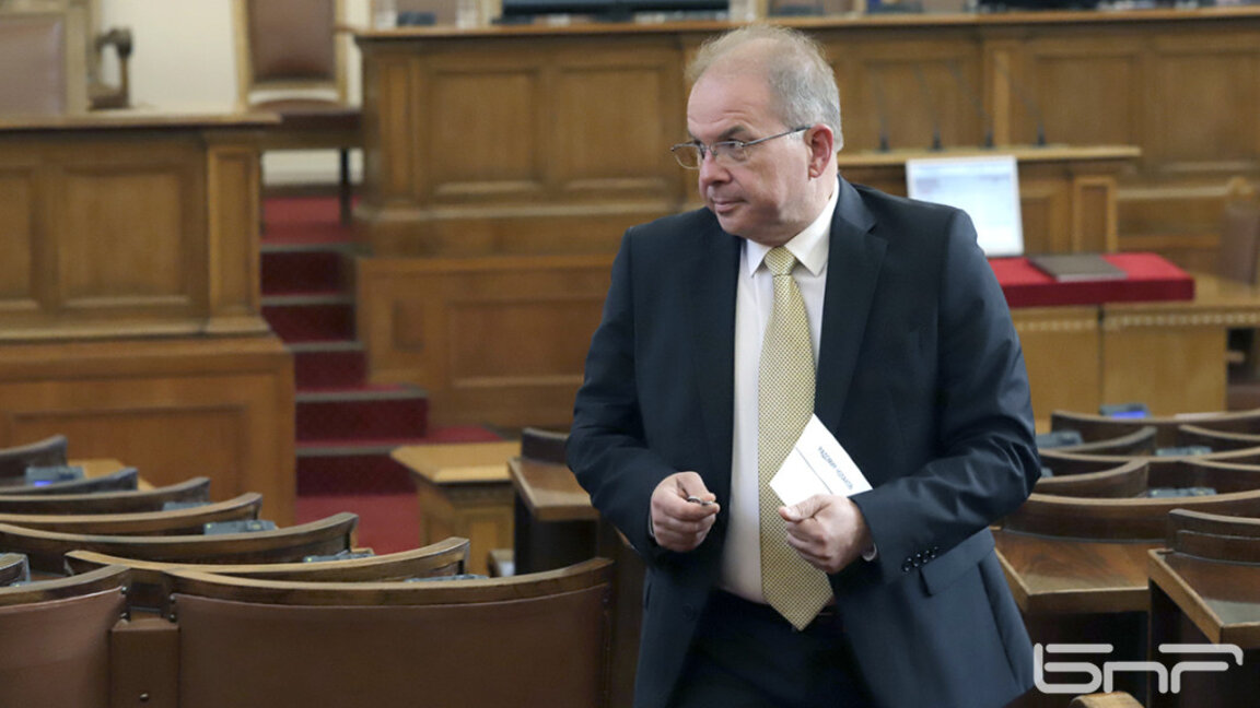 Радомир Чолаков