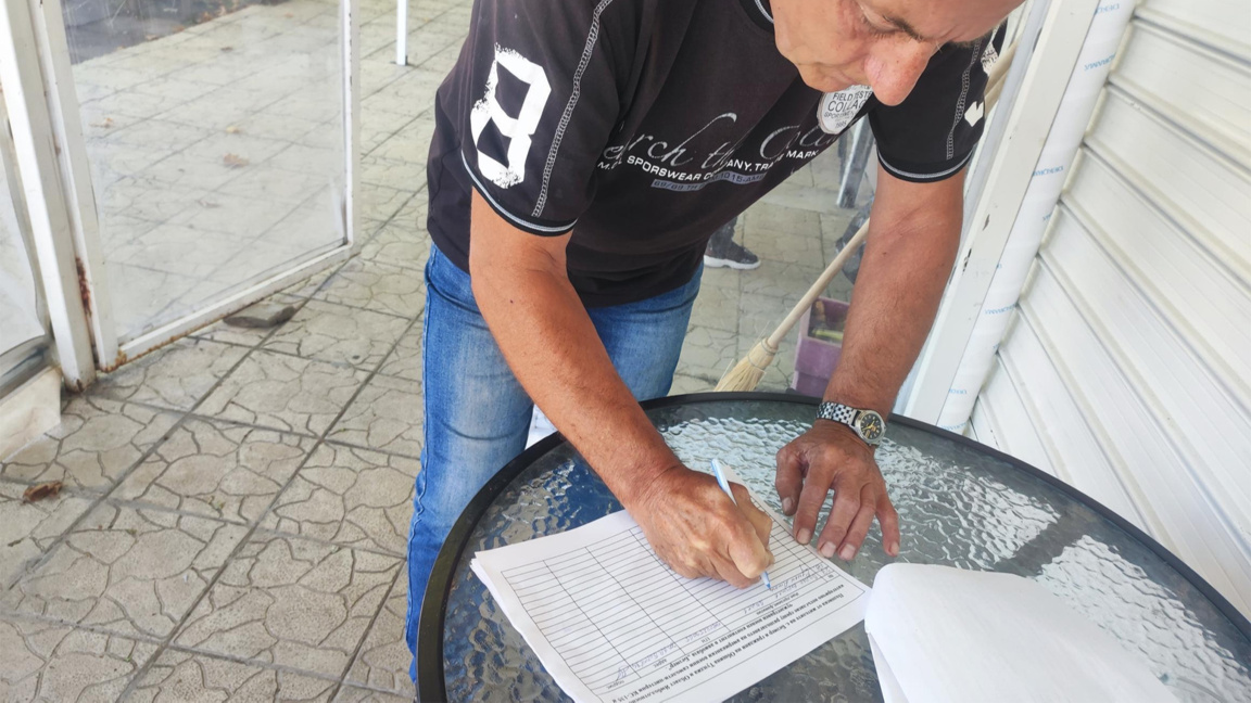 En Bezmer se está preparando una protesta contra los aviones estadounidenses