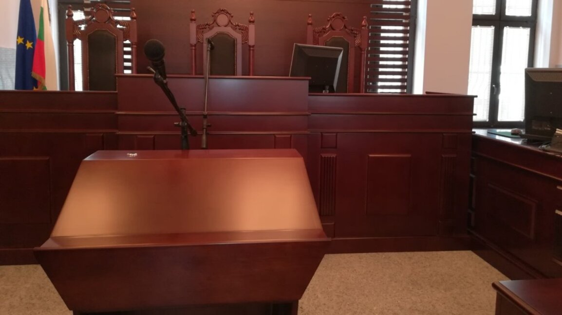 Адвокатските колегии настояват за промяна - безплатната защита спира