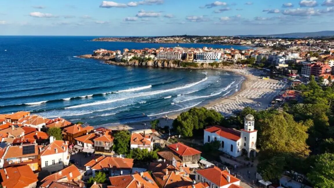 Deniz tatil beldelerinde düzensiz ticaret mercek altına alındı