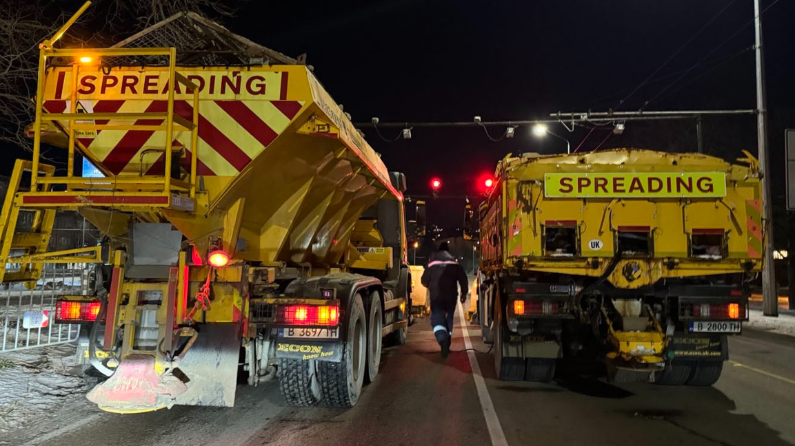 Предприемат мерки срещу заледяване на пътищата във Варна 