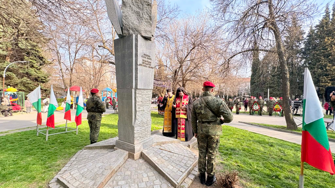 С общоградски ритуал Стара Загора отбеляза Деня на Тракия