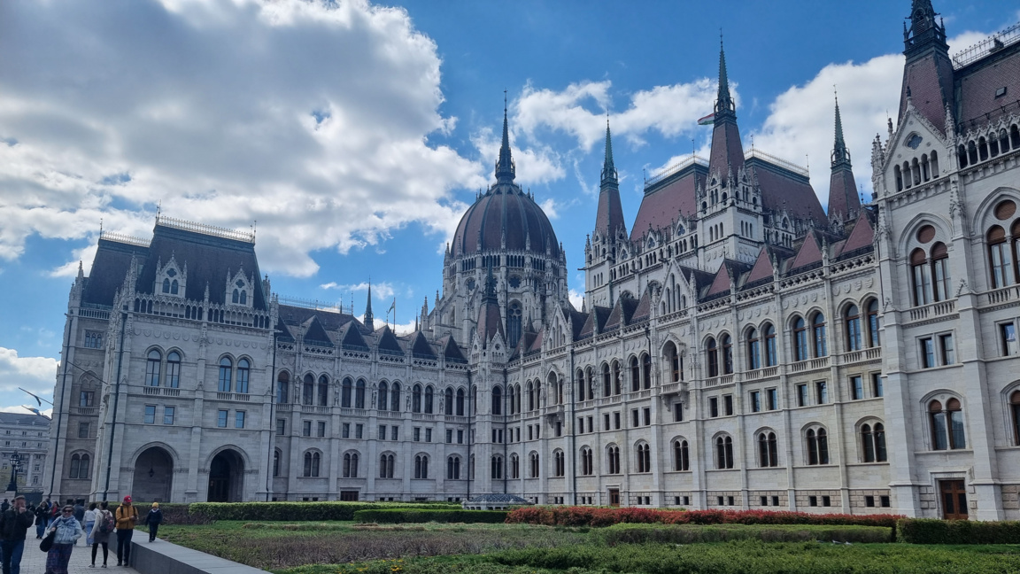 El edificio del Parlamento húngaro