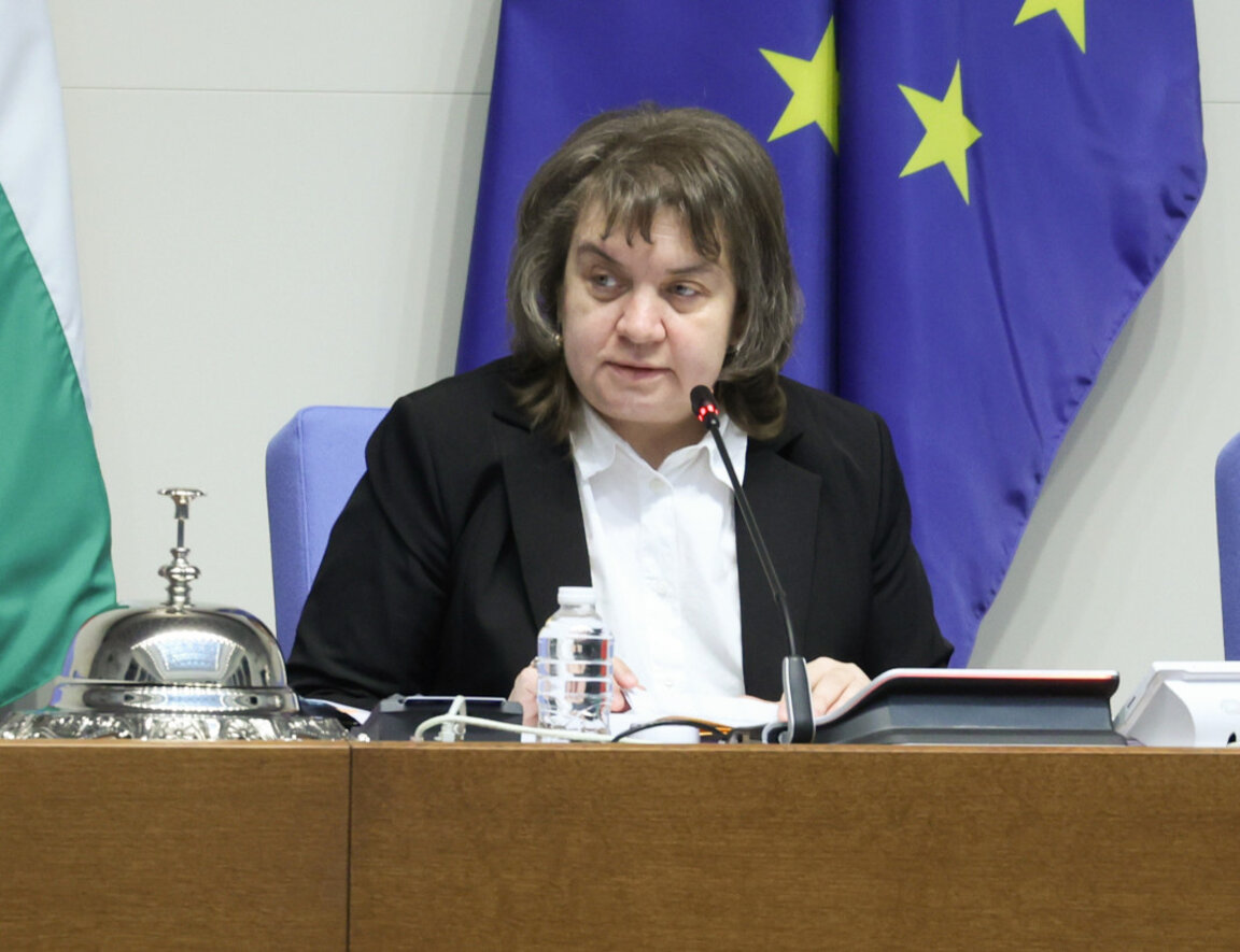 Başkan Kiselova, Ukrayna ile yapılan anlaşmayı Parlamentonun gündemine almadı