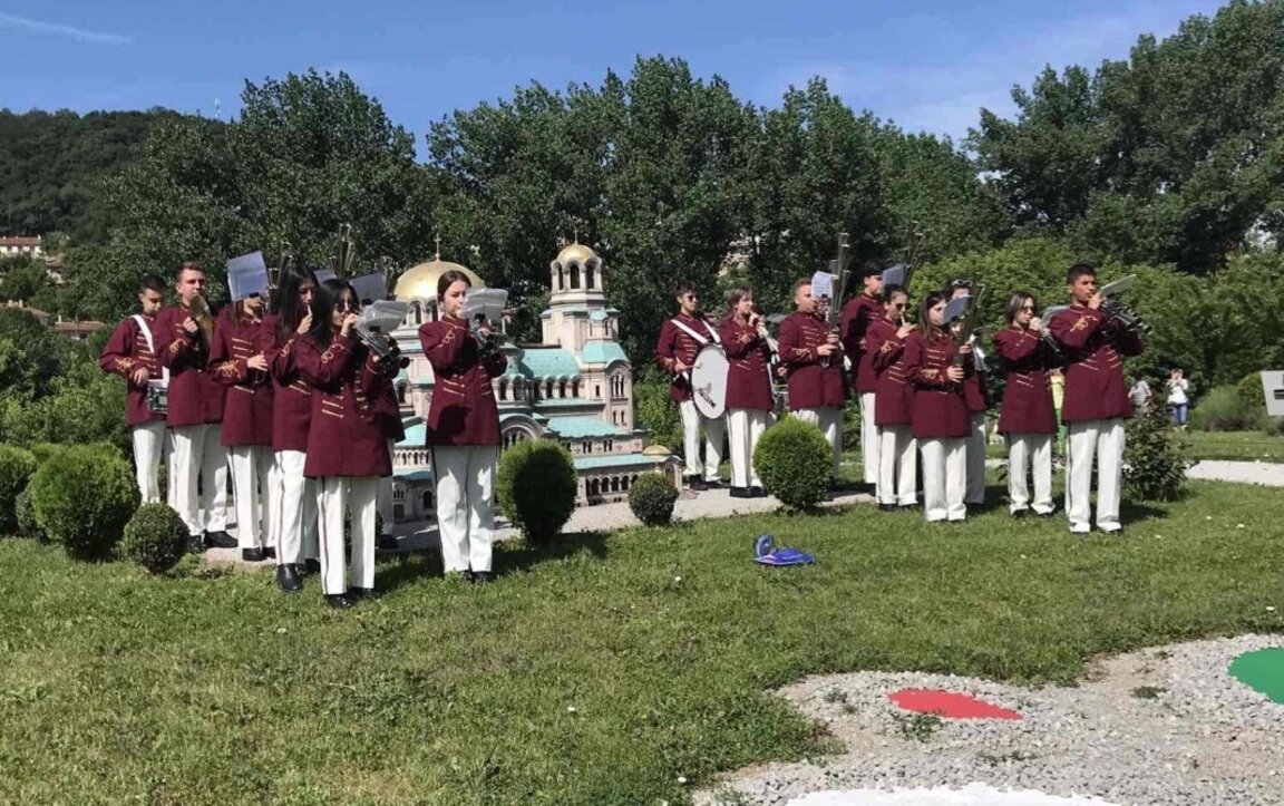 Ботевци представиха Кърджали в Шестия национален преглед на фанфарните оркестри