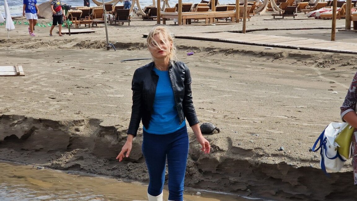Zaritsa Dinkova: "Alrededor de 4 000 turistas se vieron afectados por las inundaciones"