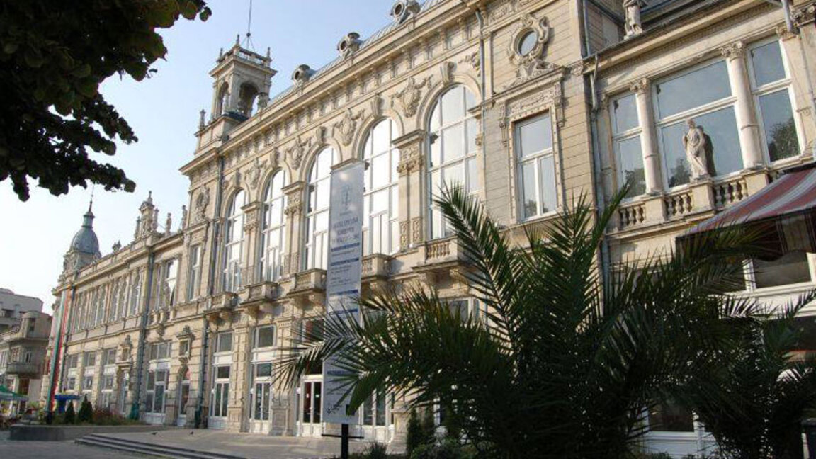 Ruse “Sava Ognyanov” Drama Tiyatrosu