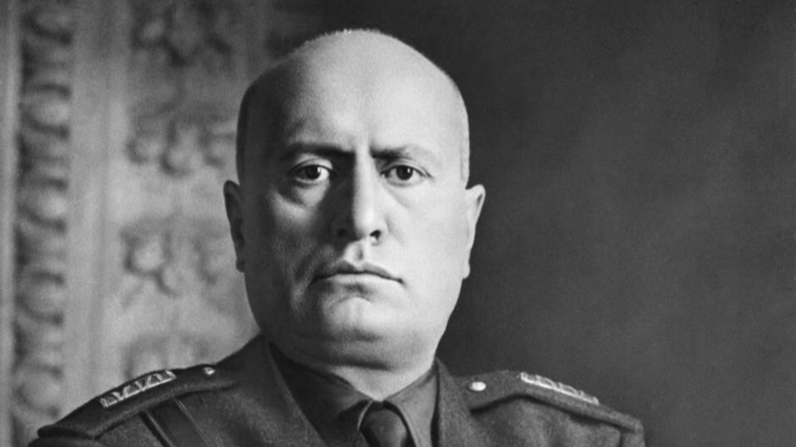 Бенито Мусолини