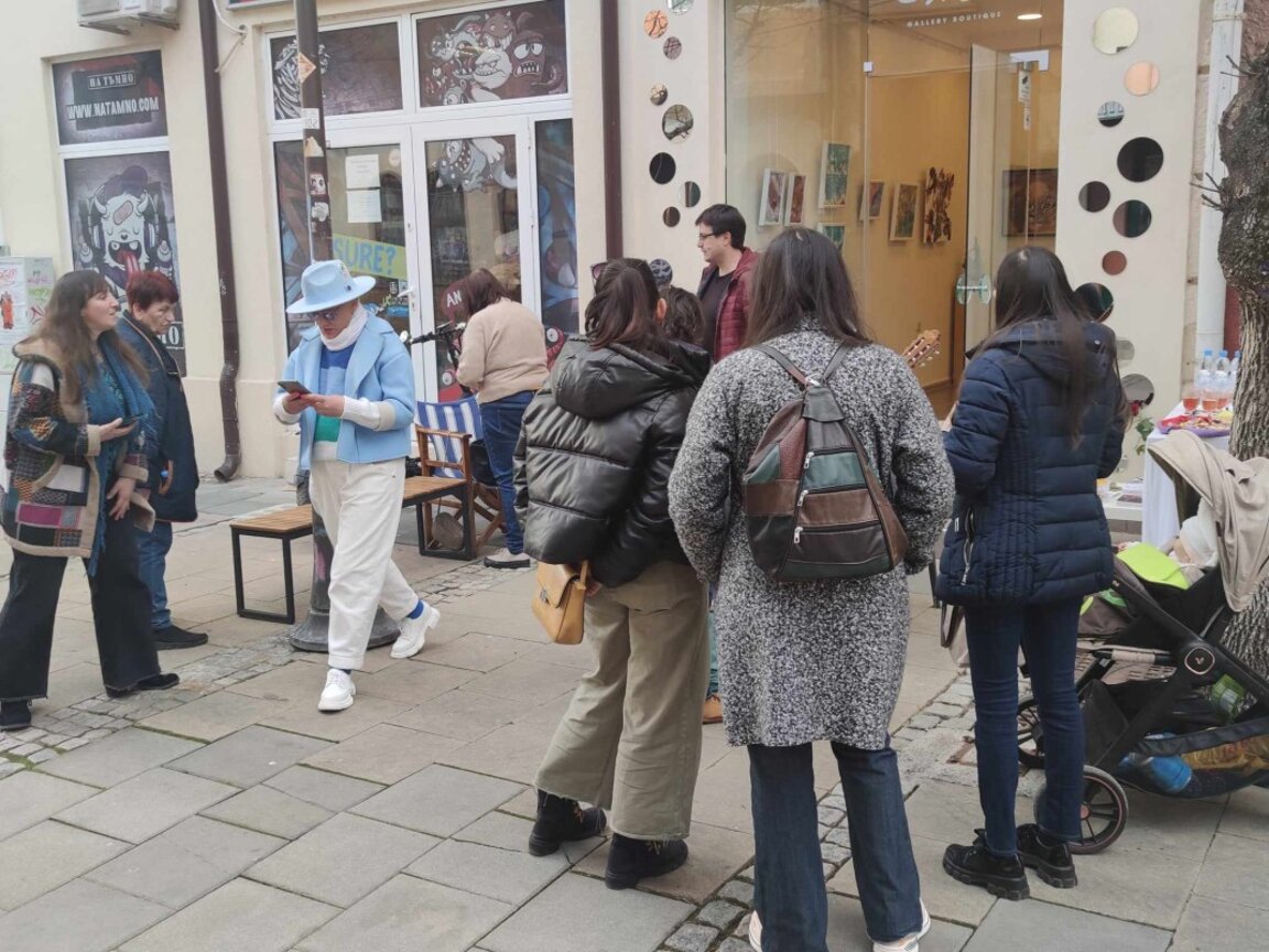 Съюзът на преводачите в България представи в Благоевград историята си и свой проект