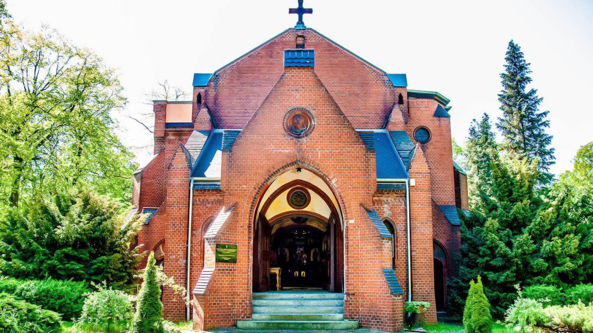 На Великден при сънародниците в Западно-...