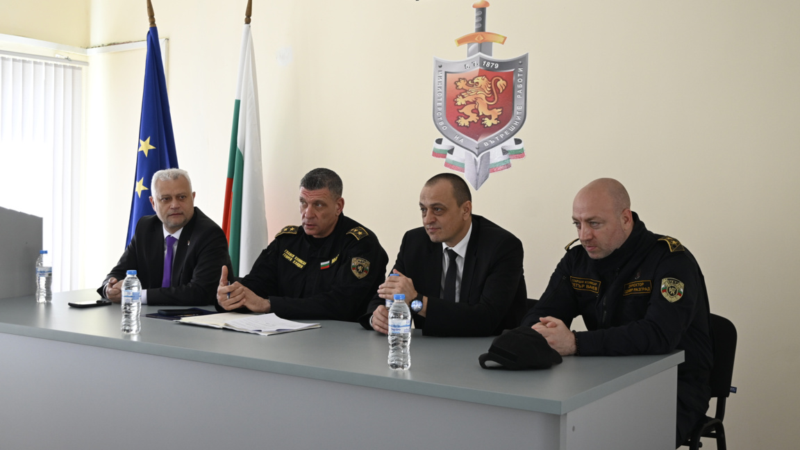 Министър Дечев в Разград: Без двойни стандарти пред закона