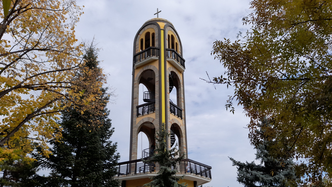 Камбанарията в парк „Ямача“ и театърът в Хасково утре засияват в зелено
