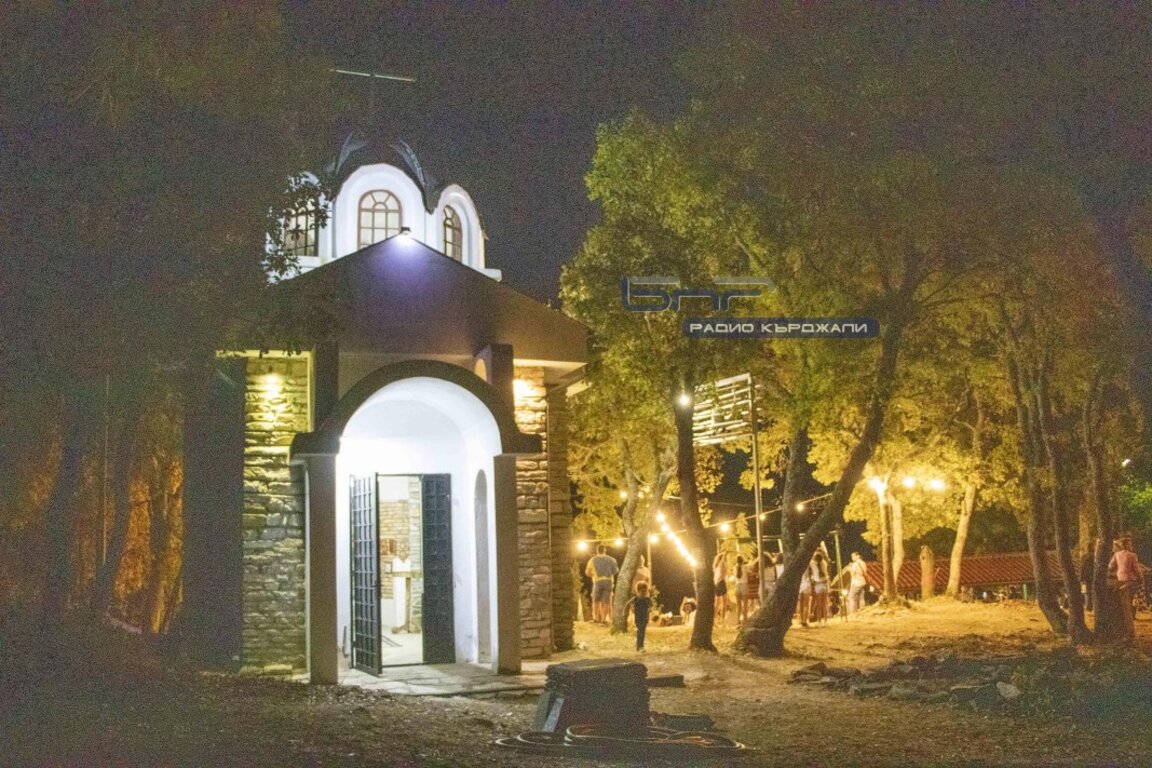 С концерт на ансамбъл “Филип Кутев” се откриха “Мистериите на Хухла”