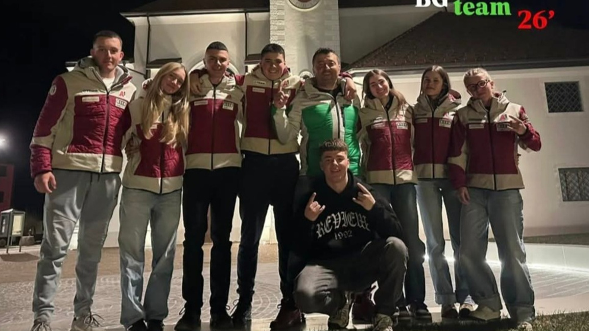 Петима българи във финалите на световното по сноуборд за младежи