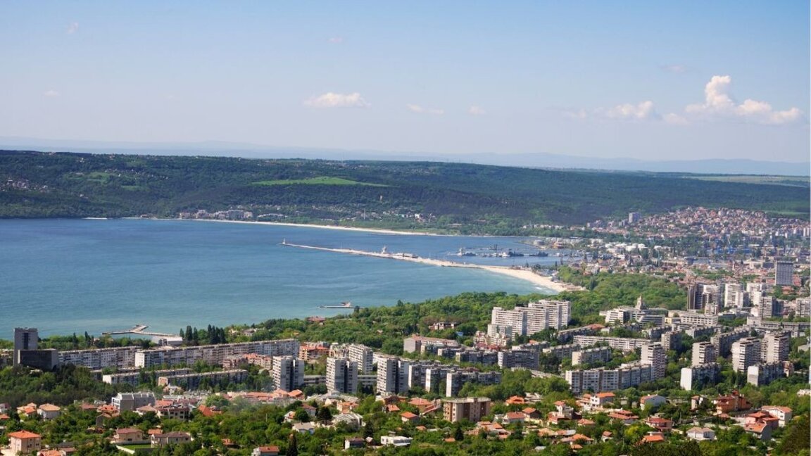 Creștere cu 20% a salariilor în sectorul turismului