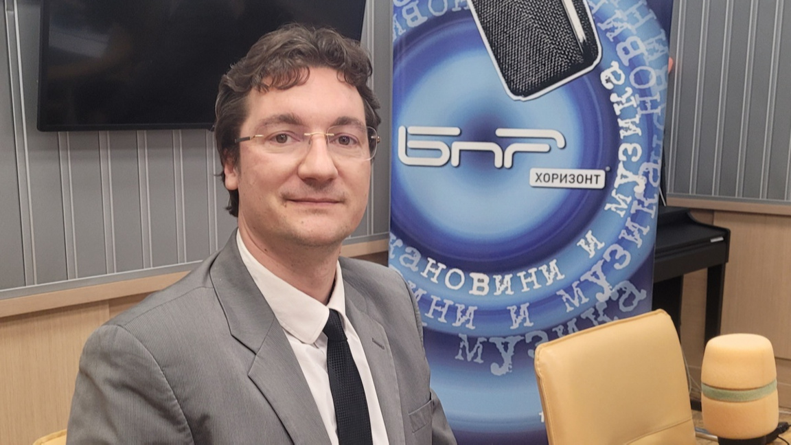 Крум Зарков: Оспорван първи тур с изразен победител - Илияна Йотова!