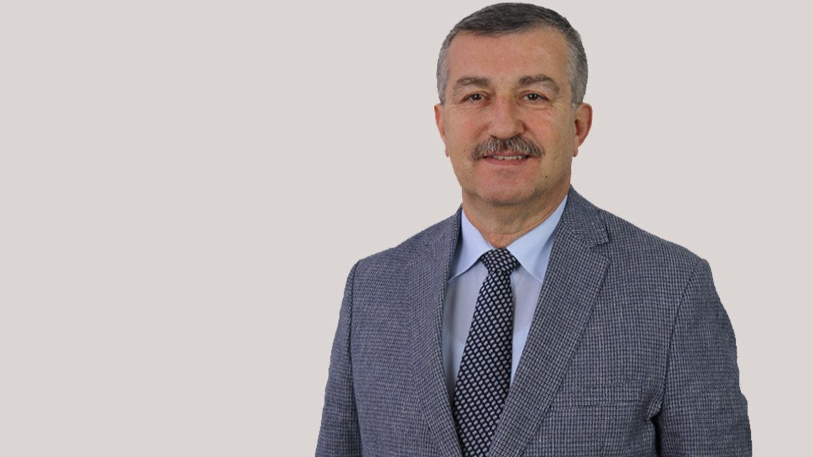 Проф. Емин Балкан