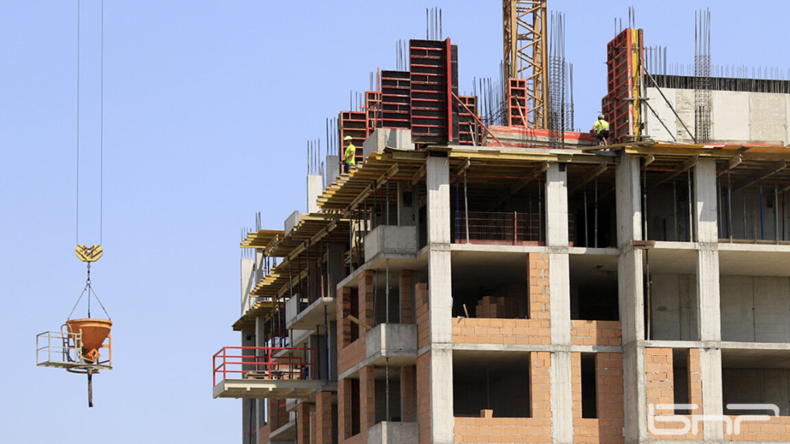 Класическа схема за измама при имоти "на зелено". За какво алармират граждани?