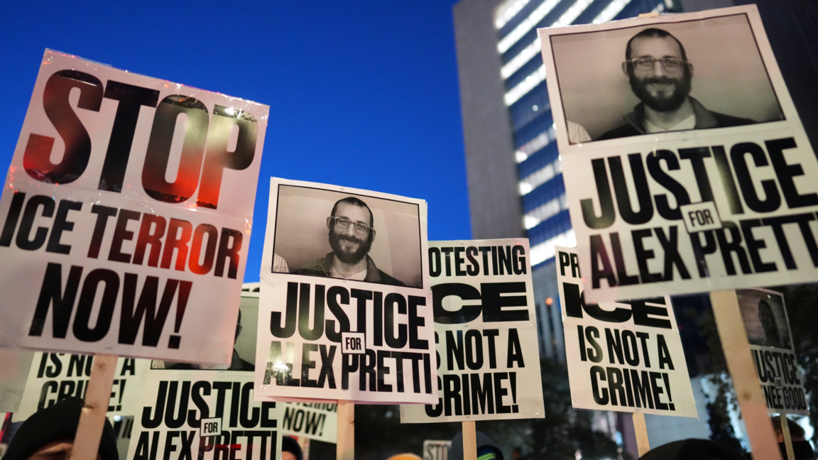 Протест срещу имиграционните служби в Минеаполис във връзка с убийството на Алекс Прети