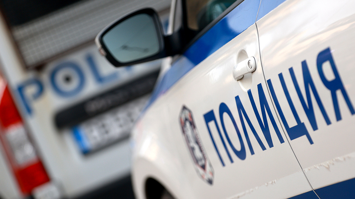 полиция полицейски автомобил тел. 112