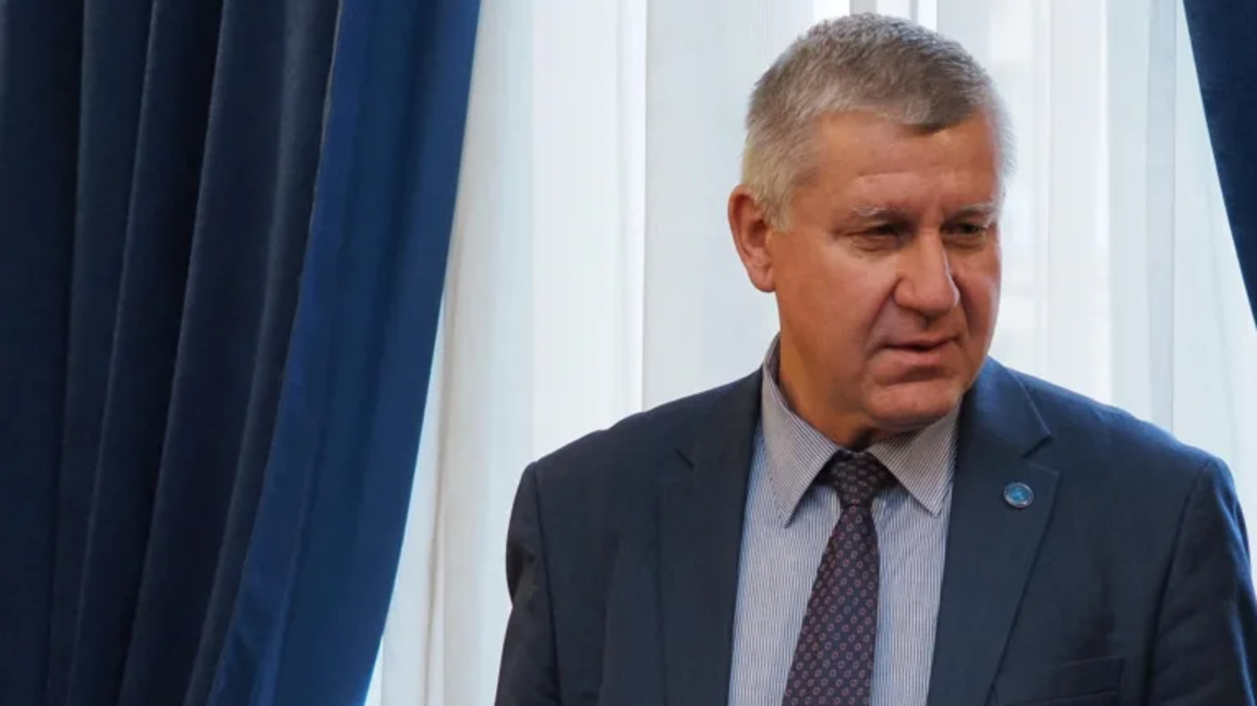 Позицията на кабинета по отношение на Украйна е грешна, отделя България от ЕС