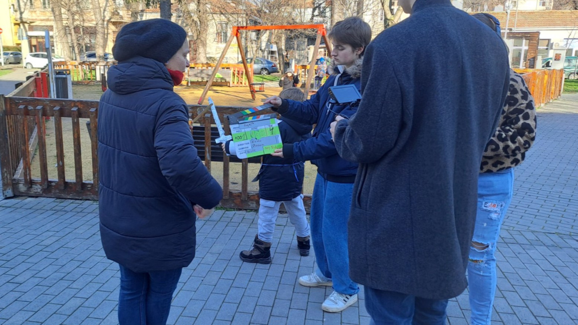 Млади кинаджии представят филма "Рицари" на "София Филм Фест на брега"