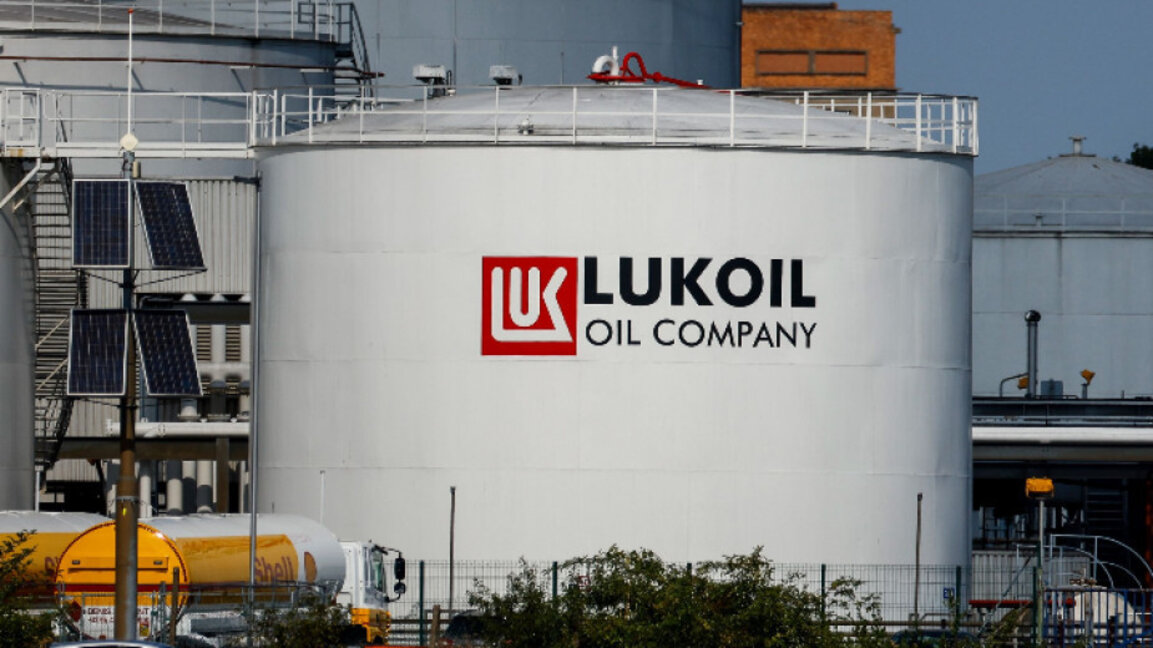 EU expects Sofia’s position after US sanctions against Lukoil