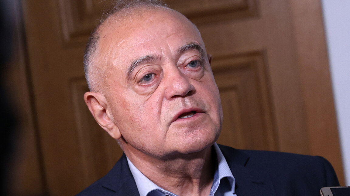 Atanas Atanasov
