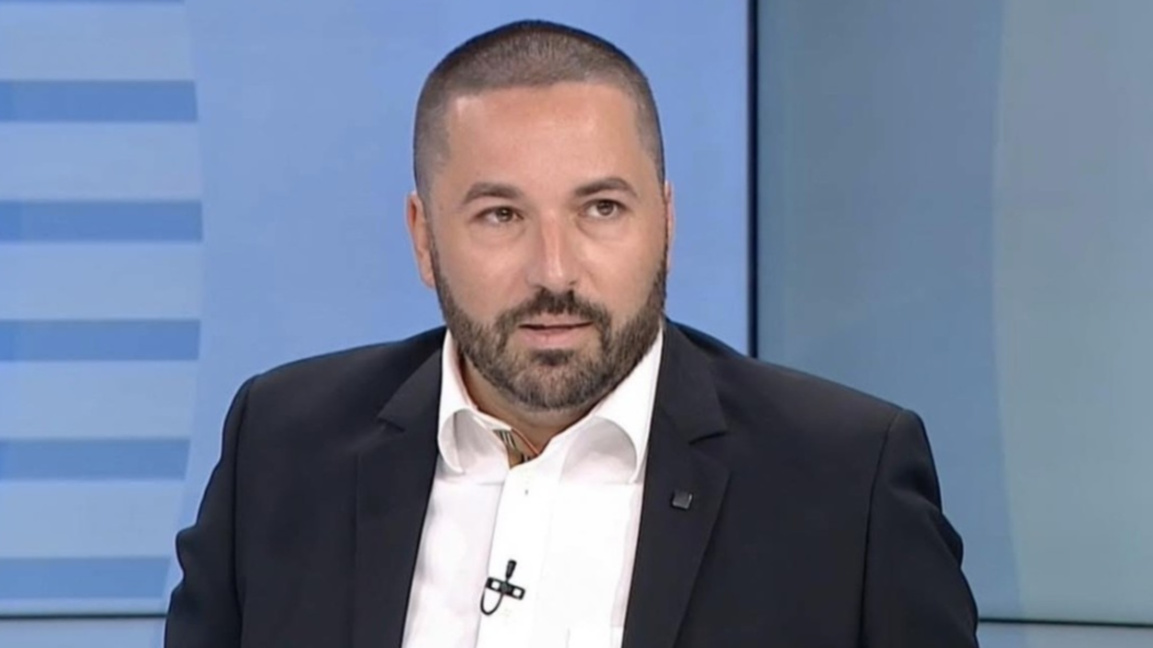 Николай Попов