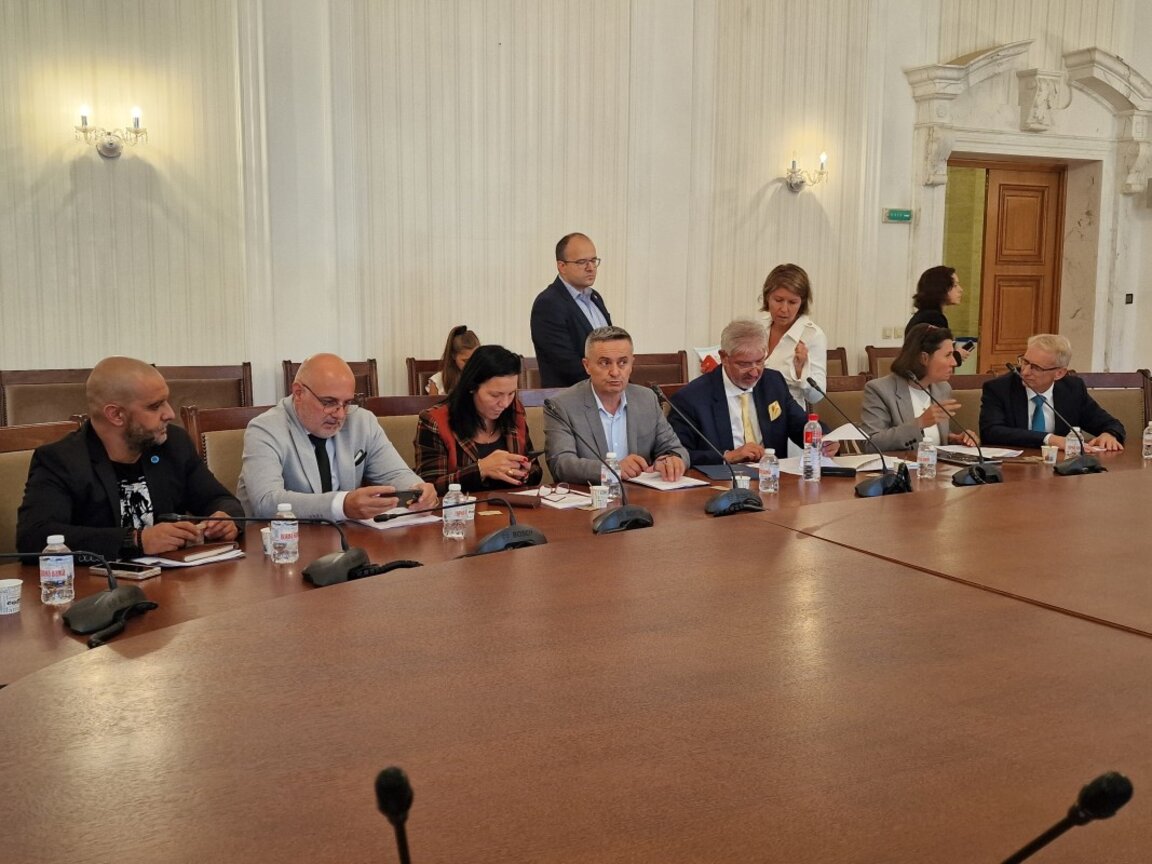 До 5 г. затвор за притежание и разпространение на райски газ