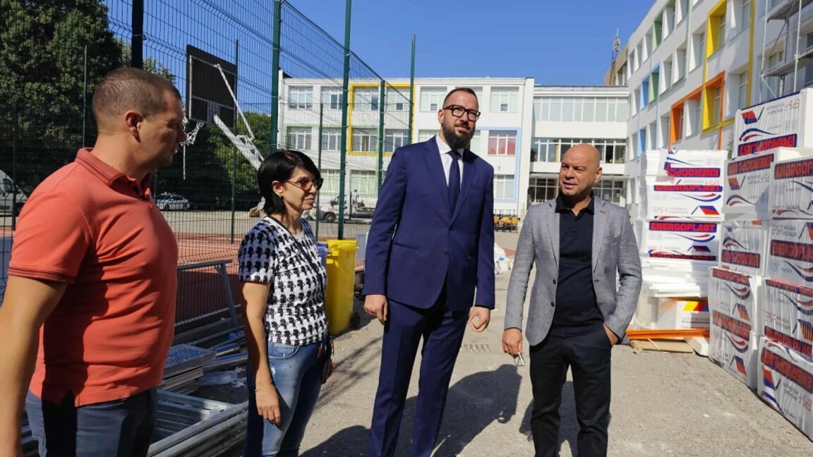 Повечето ремонти се движат с високо темпо, обяви кметът на Пловдив