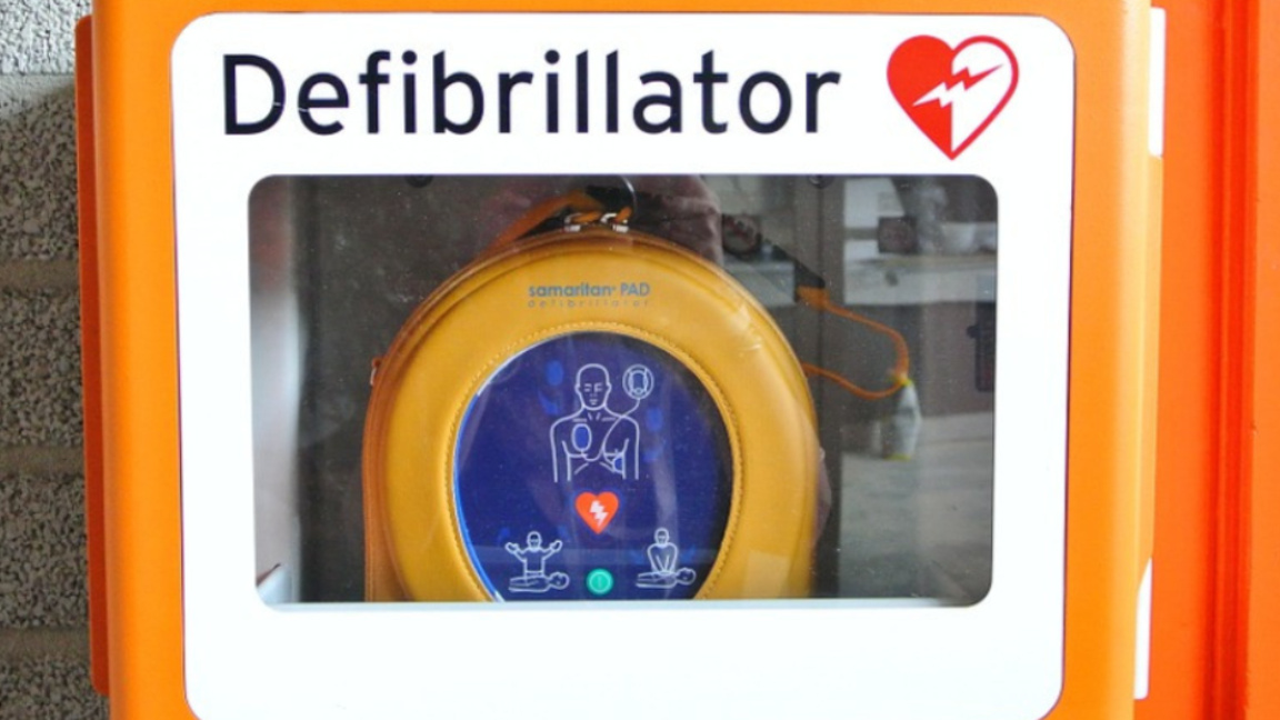 Дефибрилатори на публични места – шанс за спасяване на човешки животи