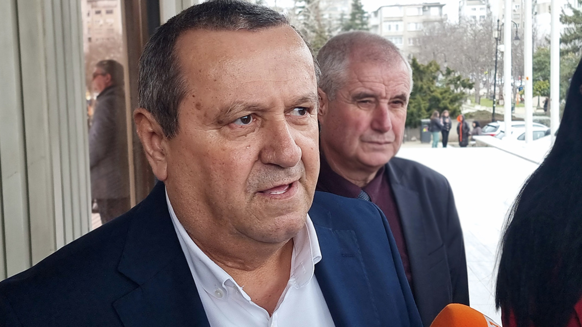 Хасан Адемов