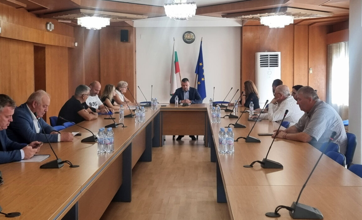 РИК - Смолян с член на ДПС, предложен от Дж. Чакъров, но не и от Пеевски