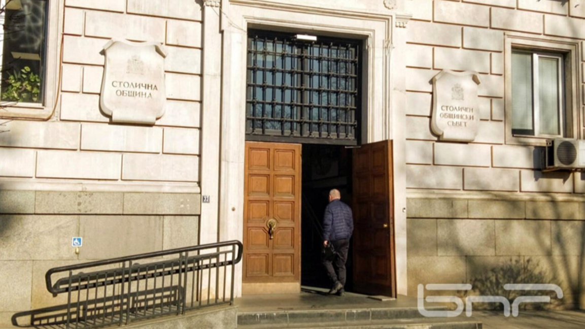 Небостъргачът в София - 75-метров, влиза в СОС