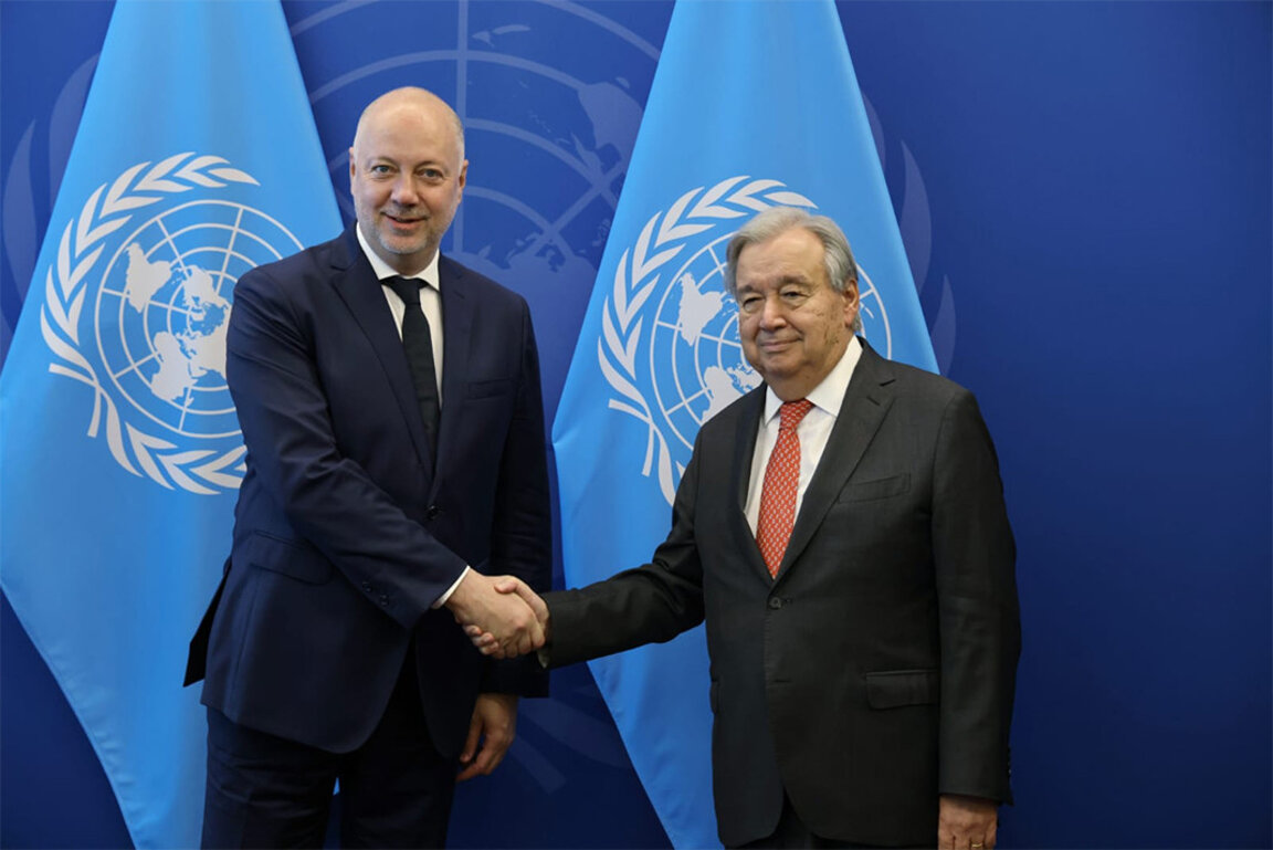 Bulgarien unterstützt Reformschritte der UNO, erklärte Premier Scheljaskow in New York