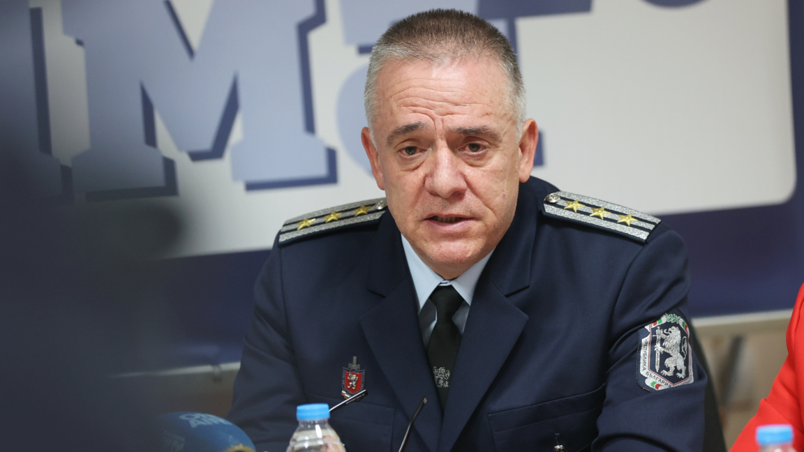 Комисар Сергей Алексов